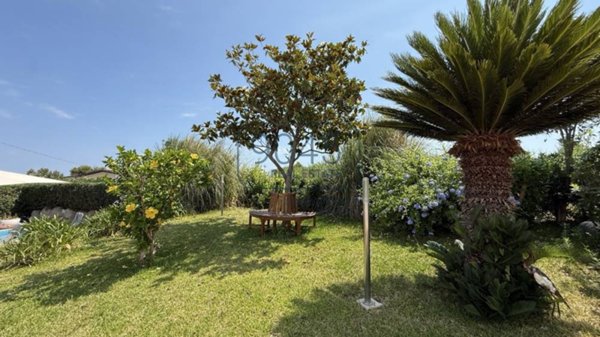 casa indipendente in vendita a Zambrone