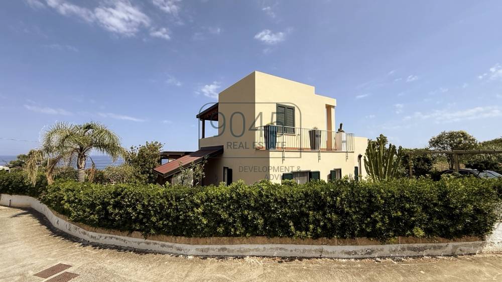 casa indipendente in vendita a Zambrone