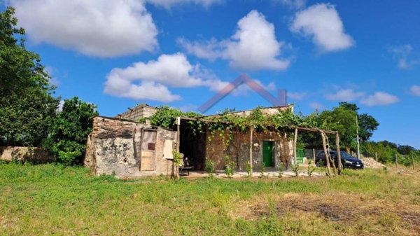 casale in vendita a Zungri