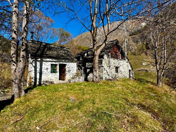 casale in vendita ad Antrona Schieranco