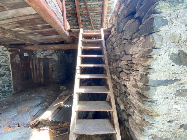 quadrivano in vendita ad Antrona Schieranco in zona Cheggio