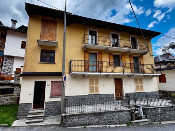 appartamento in vendita ad Antrona Schieranco