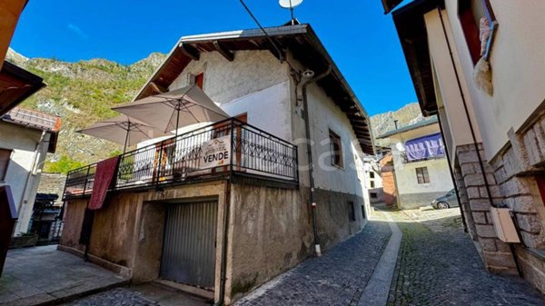 casa indipendente in vendita ad Antrona Schieranco