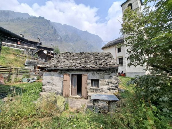 appartamento in vendita ad Antrona Schieranco