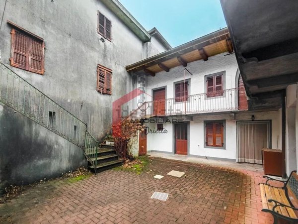 appartamento in vendita ad Anzola d'Ossola