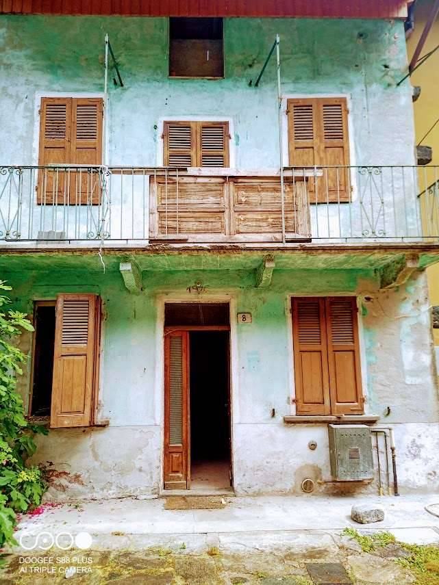 casa indipendente in vendita ad Anzola d'Ossola