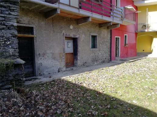 casa indipendente in vendita ad Anzola d'Ossola