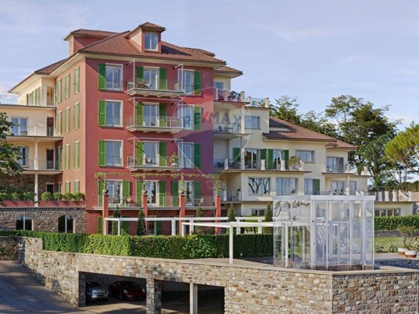 appartamento in vendita ad Arizzano