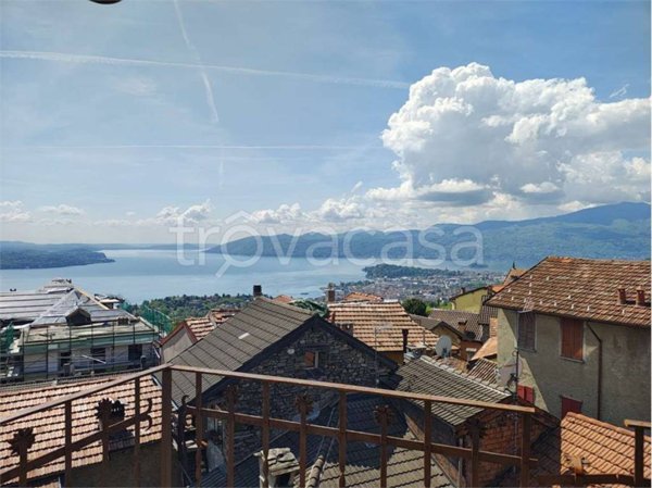 casa indipendente in vendita ad Arizzano