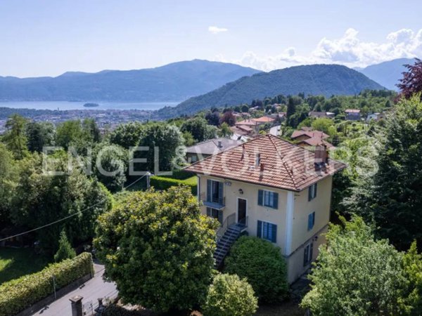 casa indipendente in vendita ad Arizzano