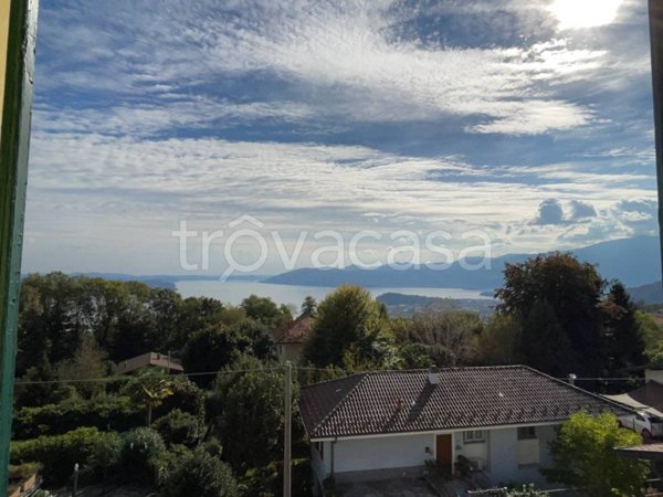 appartamento in vendita ad Arizzano