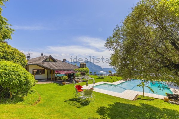 casa indipendente in vendita ad Arizzano