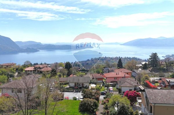 casa indipendente in vendita ad Arizzano