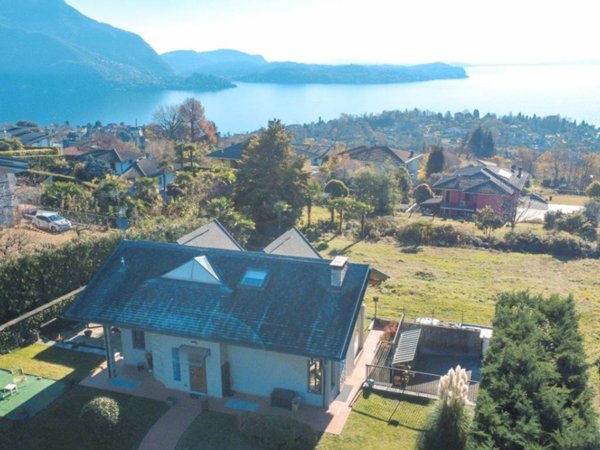 casa indipendente in vendita ad Arizzano