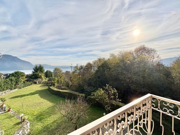 appartamento in vendita ad Arizzano