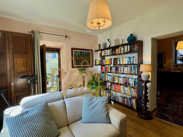 casa indipendente in vendita ad Arizzano