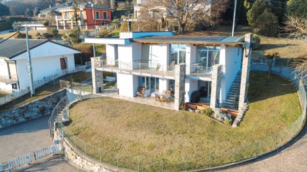 casa indipendente in vendita ad Arizzano