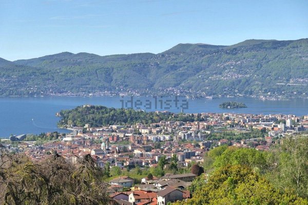 appartamento in vendita ad Arizzano