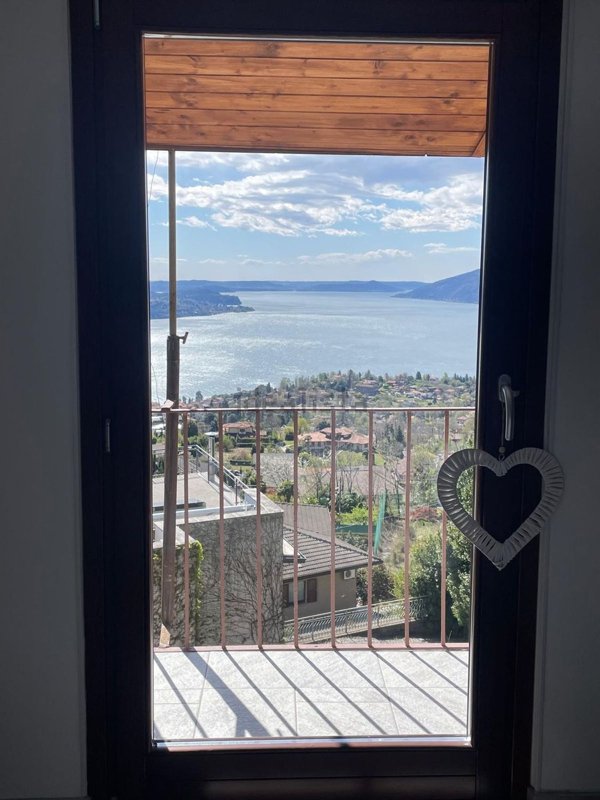 appartamento in vendita ad Arizzano