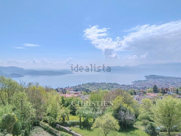 appartamento in vendita ad Arizzano