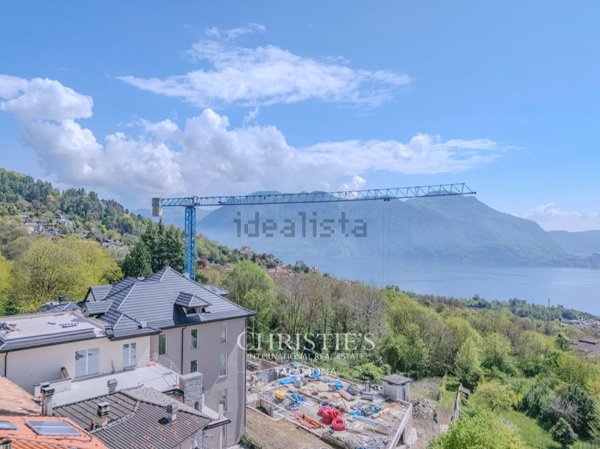 appartamento in vendita ad Arizzano