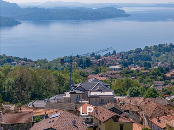 appartamento in vendita ad Arizzano