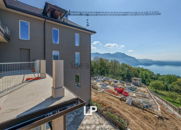 appartamento in vendita ad Arizzano