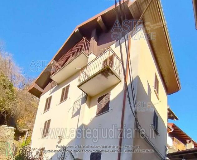 appartamento in vendita ad Arola