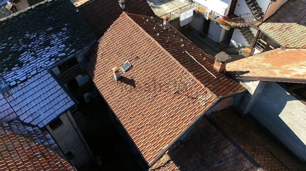 casa indipendente in vendita ad Arola