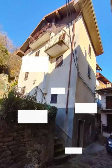 appartamento in vendita ad Arola