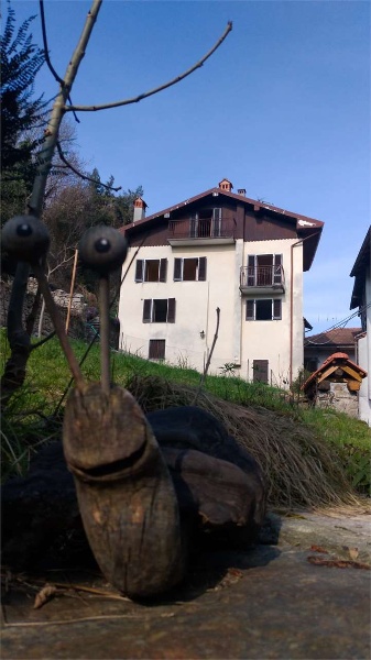 casa indipendente in vendita ad Arola