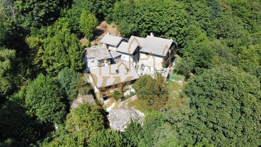 mansarda in vendita ad Aurano