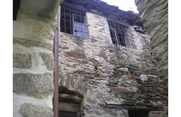 casa indipendente in vendita ad Aurano