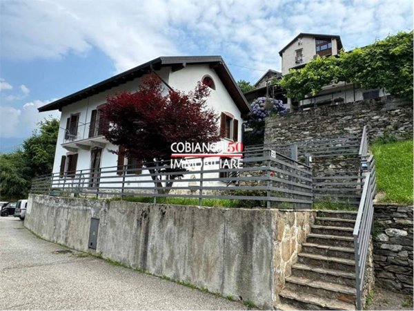 appartamento in vendita ad Aurano