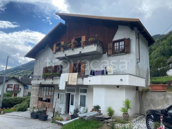 appartamento in vendita a Baceno in zona Uresso