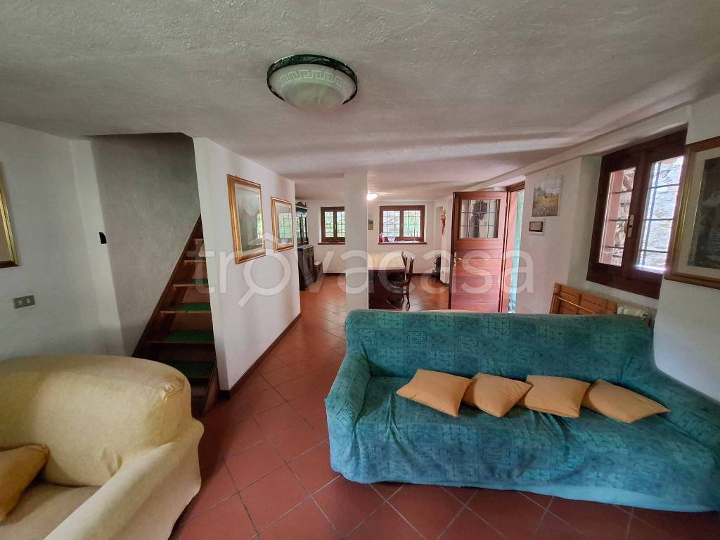 casa indipendente in vendita a Bannio Anzino