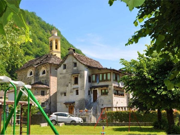 casa indipendente in vendita a Bannio Anzino