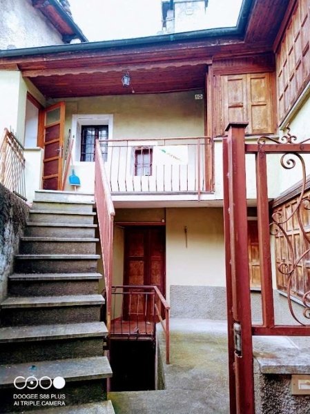 casa indipendente in vendita a Bannio Anzino