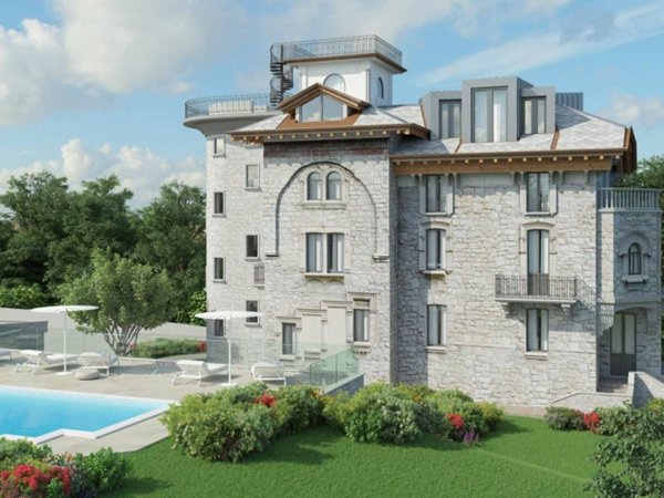 casa indipendente in vendita a Baveno
