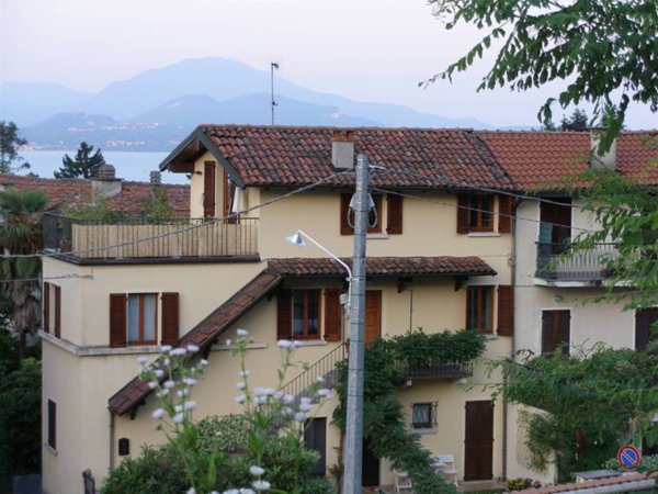 appartamento in vendita a Baveno in zona Romanico