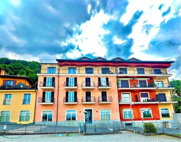 appartamento in vendita a Baveno