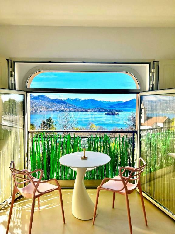 appartamento in vendita a Baveno
