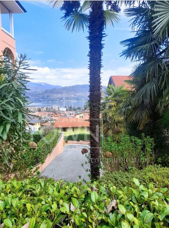 appartamento in vendita a Baveno