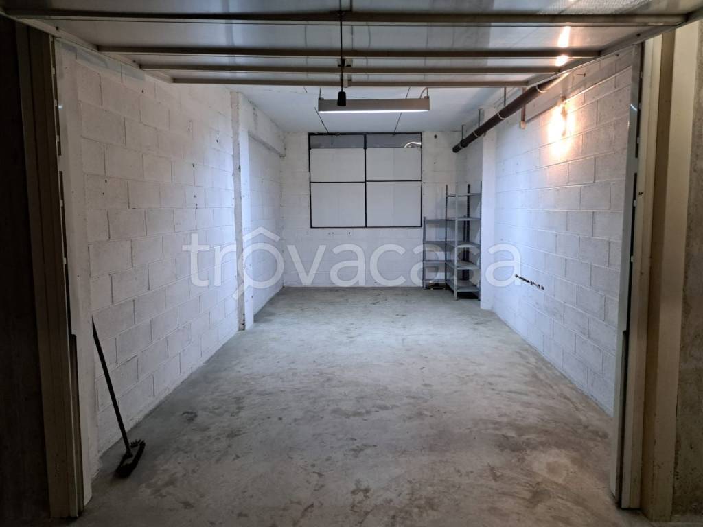 casa indipendente in vendita a Baveno