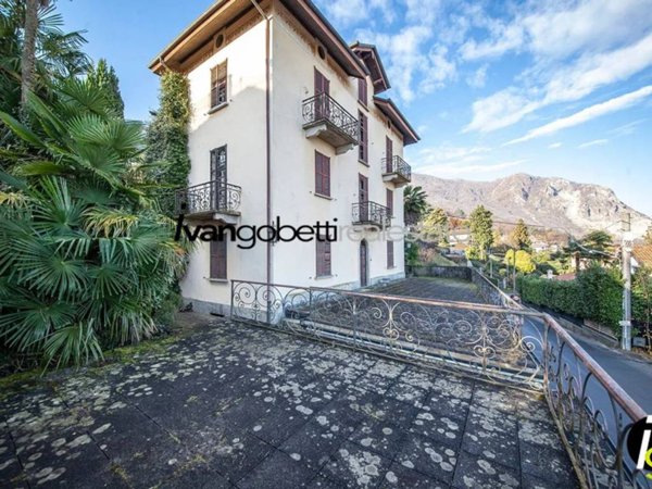 casa indipendente in vendita a Baveno