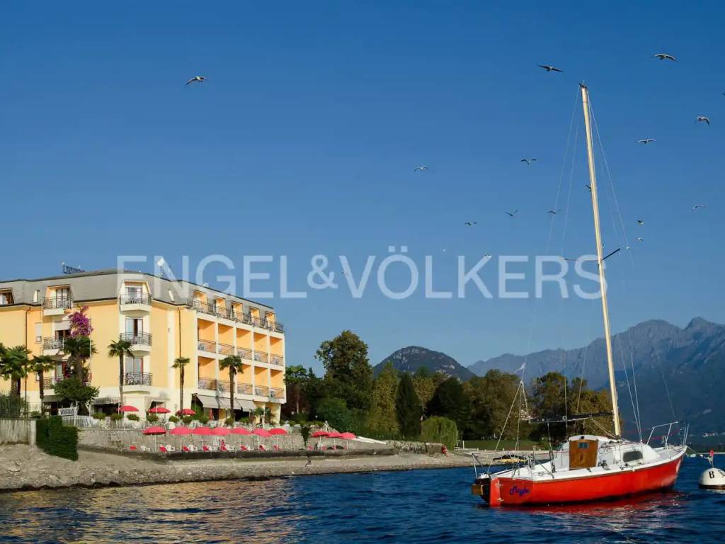 negozio in vendita a Baveno