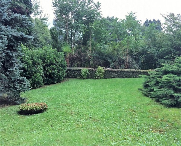 appartamento in vendita a Baveno