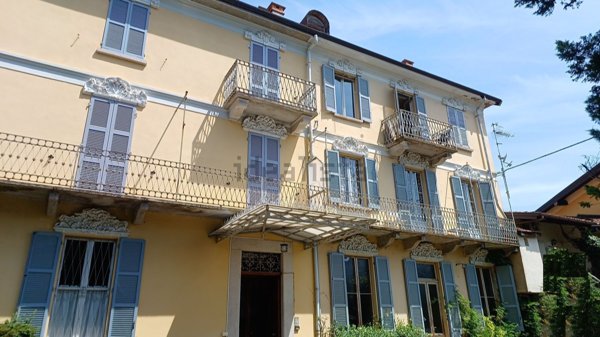 appartamento in vendita a Baveno