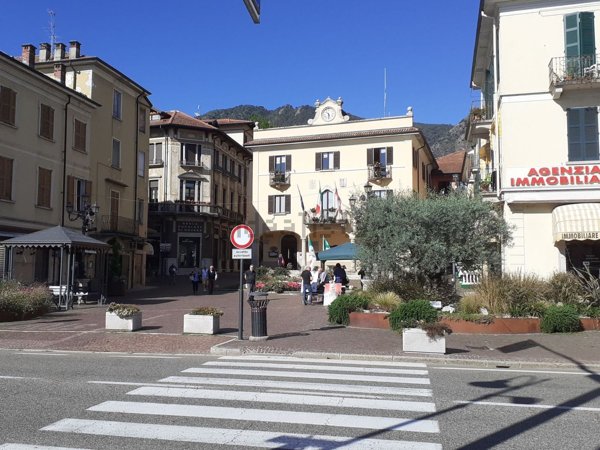 appartamento in vendita a Baveno