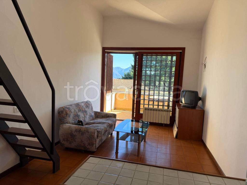 appartamento in vendita a Baveno